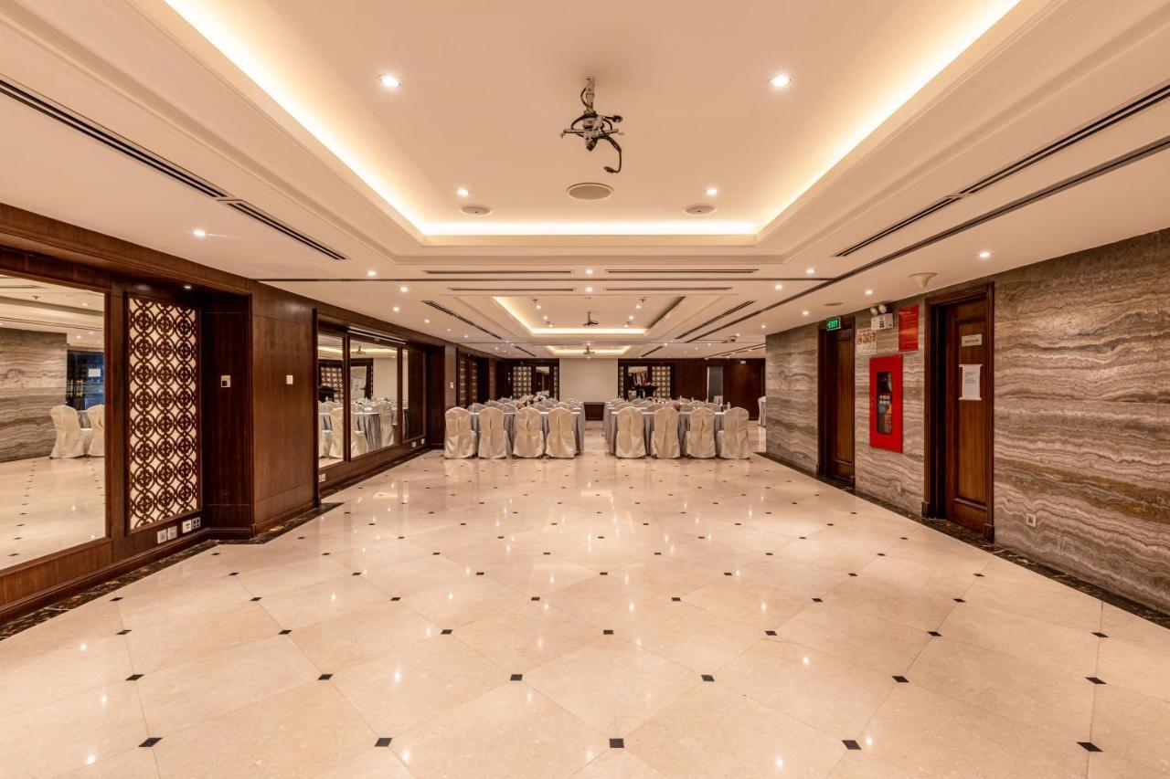 The Lapis Hotel Ханой Екстериор снимка